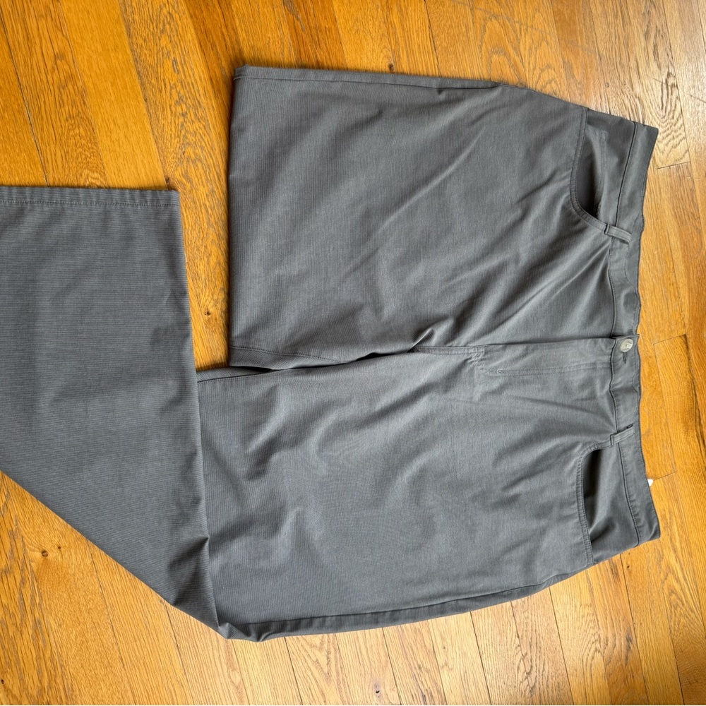 Callaway Gray Performance Chinos Lightweight Stra… - image 1